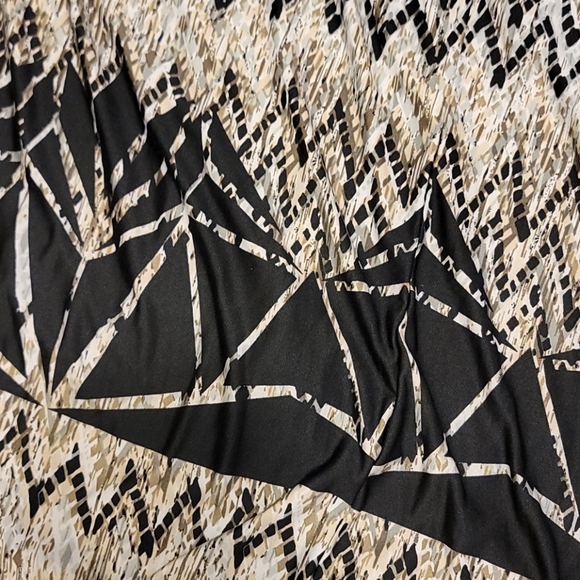 Tribal print maxi dress - Picture 3 of 4